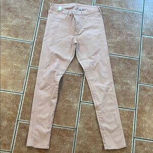 H&M Tan Skinny Jeans Versatile and Chic